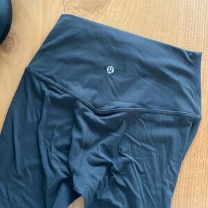 Lululemon ribbed leggings